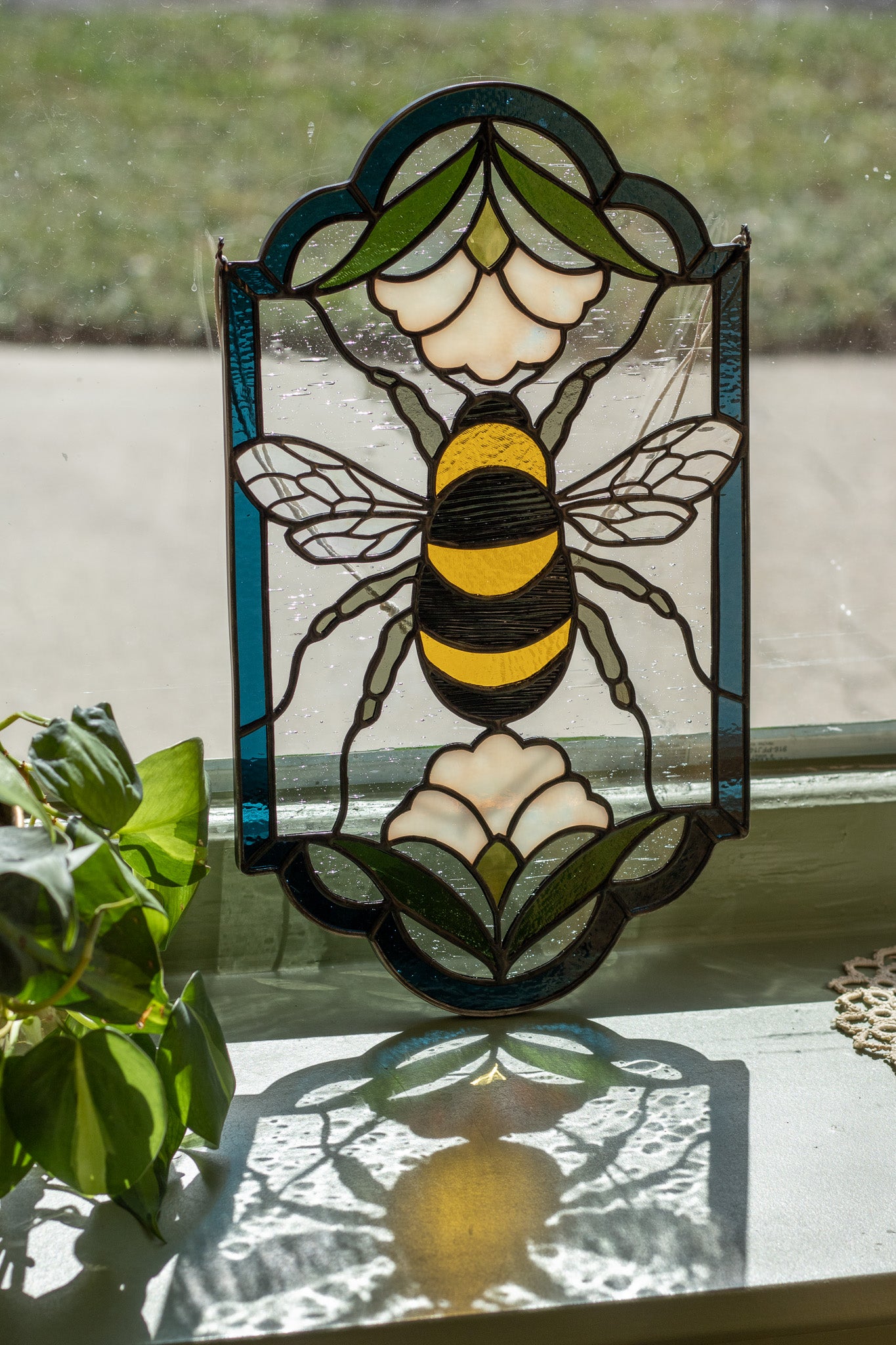 Bumble Bee Panel